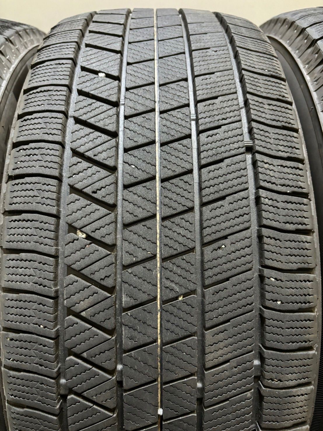 ★225/55R17 BRIDGESTONE/VRX3 21年製 スタッドレス 4本 ブリヂストン ブリザック XV フォレスター セルシオ マジェスタ (南7-G693)