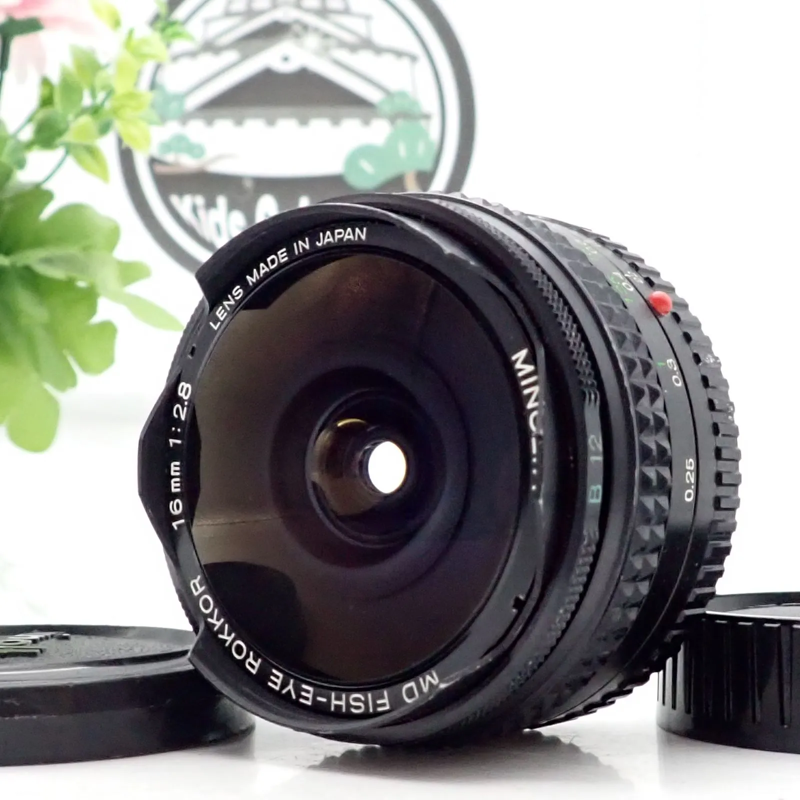 Minolta XE 一眼付き　Rokkor 16mm f2.8fish eye Review: The Minolta MD 16mm f2.8 Fish-eye Lens – Transient Eye