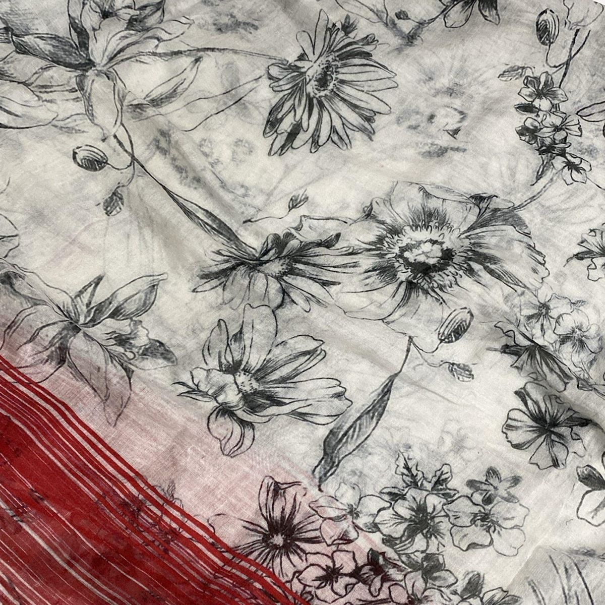 ライトグレー×レッド×黒