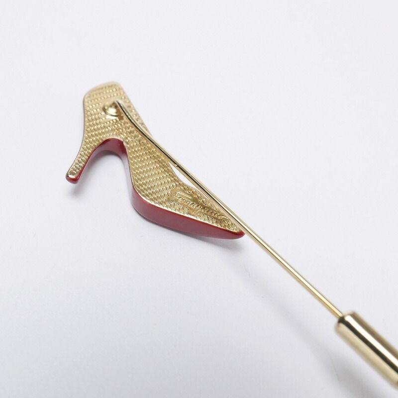 美品】Ferragamo フェラガモ ピンブローチ ゴールド 美品 フェラガモ