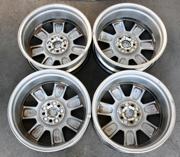 三菱 MITSUIBISHI デリカ D5 後期 純正ホイール 18インチ 5H 114.3 7J 38 アルミホイール