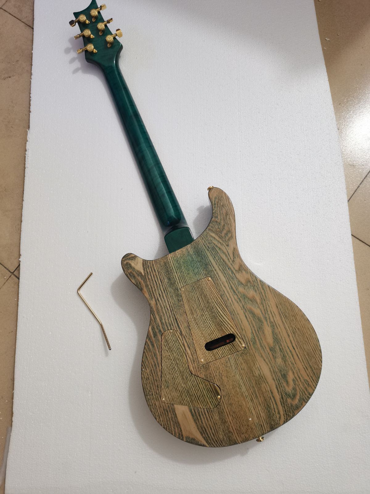 エレキギター グリーン フレイムメイプル エレキギター グリーン フレイムメイプル エレキギター グリーン