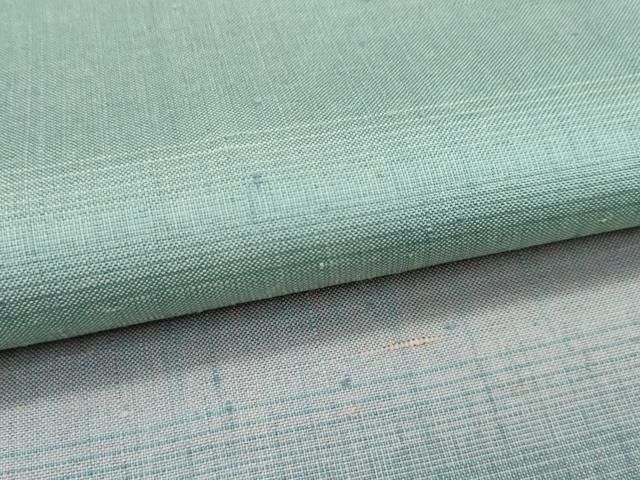 【極上新品】京都四条「外村商事」「紅花紬」ベビーピンク色 縦緯手引き真綿 反物】女性 『絹紅梅』白地ピンク小花尽し