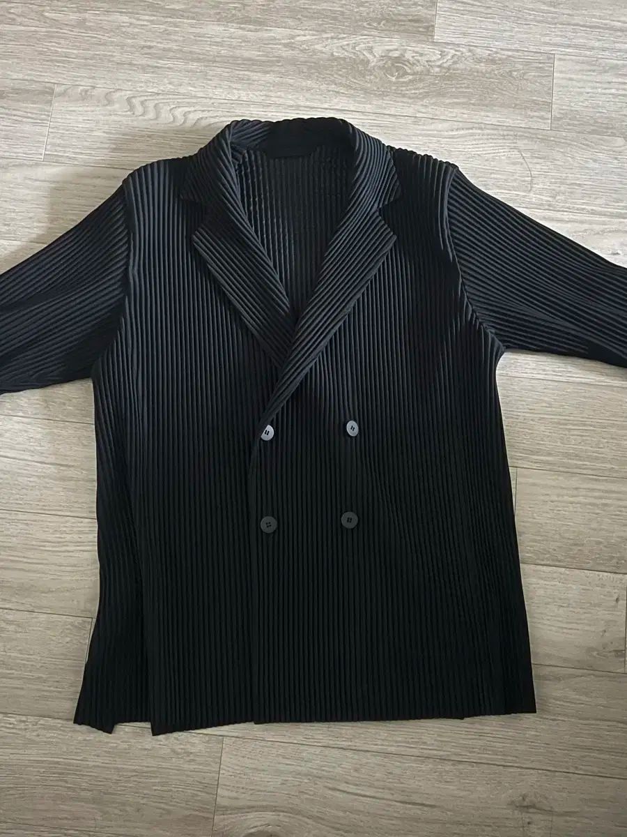 HOMME PLISSÉ オムプリッセ テーラード 1 黒 ダブルジャケット 2 サイズ