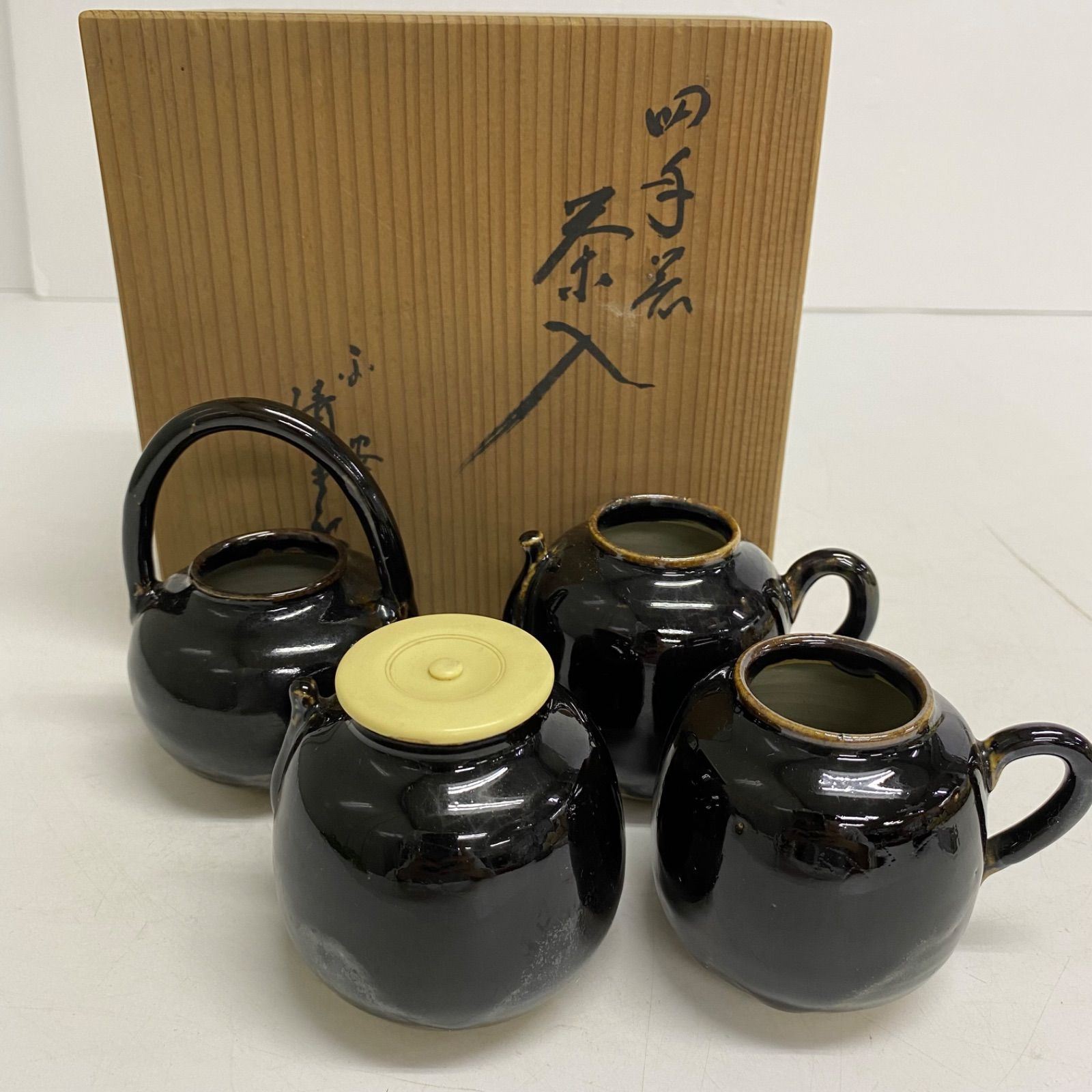 絵柄選択可！時代黒漆に極上花鳥蒔絵の映えるお椀8点（検輪島塗蒔絵椀