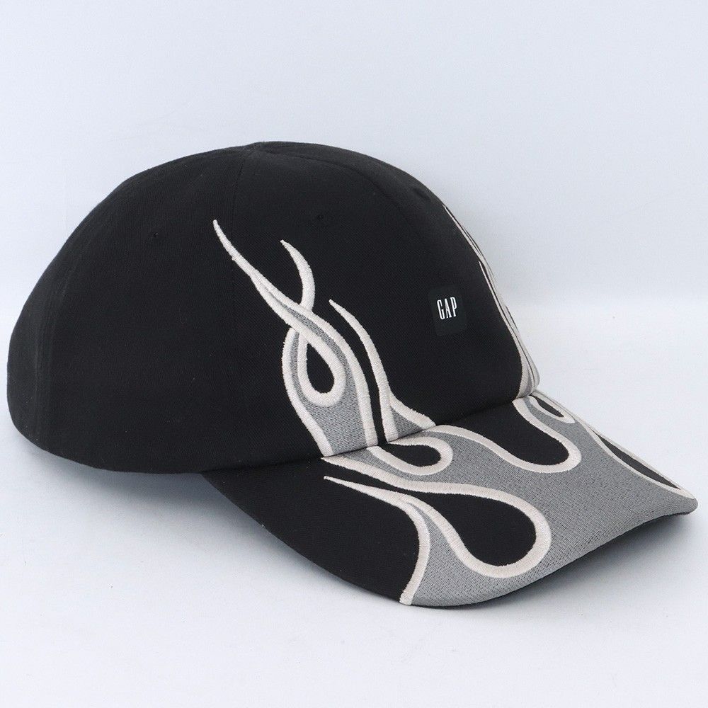 YEEZY GAP ENGINEERED BY BALENCIAGA Flame Cap ブラック イージー