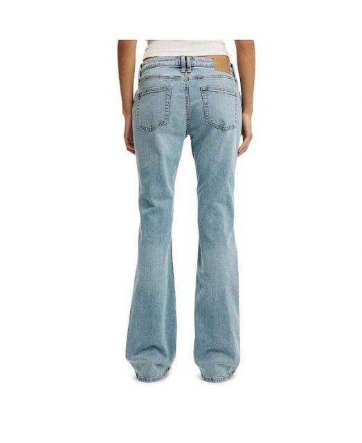 【送料無料】 コットンオン レディース デニムパンツ ボトムス Women's Low Rise Bootcut Jean Rush blue