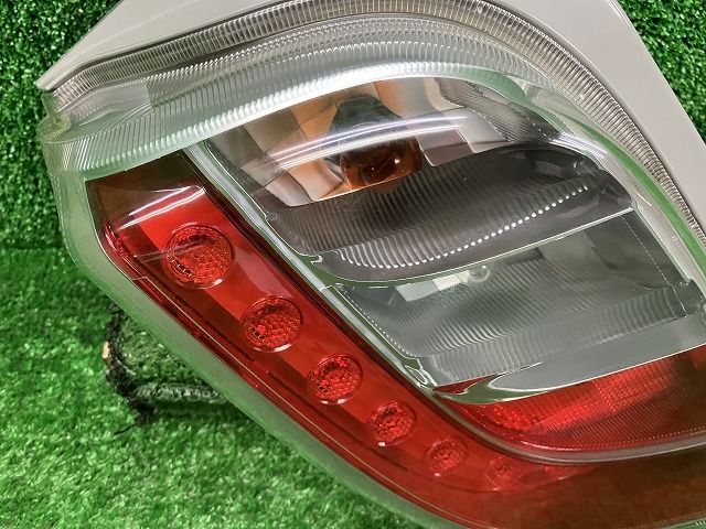 LED玉切れ無し ダイハツ LA300S/LA310S ミライース 左テール
