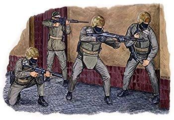 ドラゴン 1/35 GSG-9 ドイツ連邦警察局 対テロリスト部隊