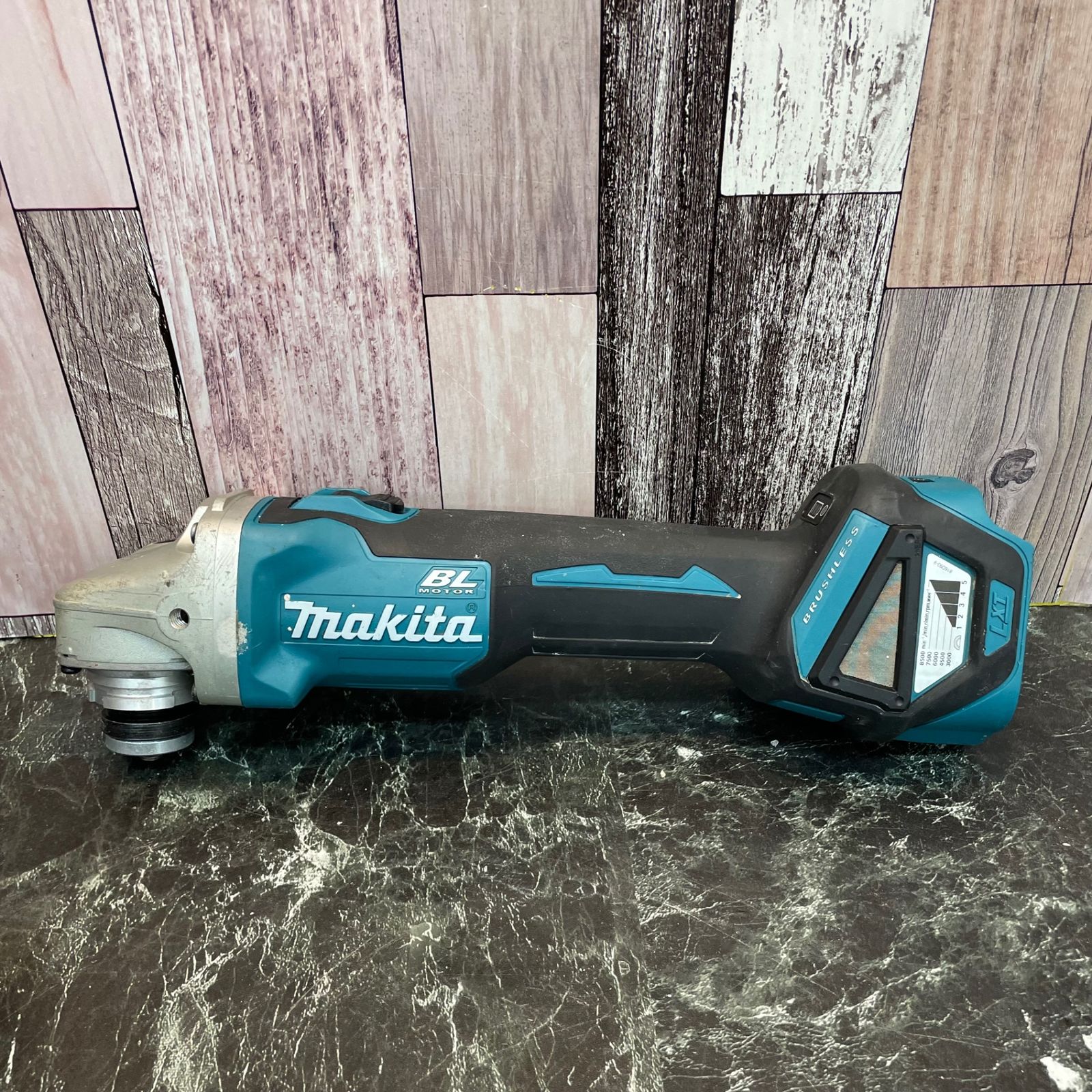 ☆マキタ(makita) 100mmコードレスディスクグラインダ GA412DZ【八潮店】 - メルカリ