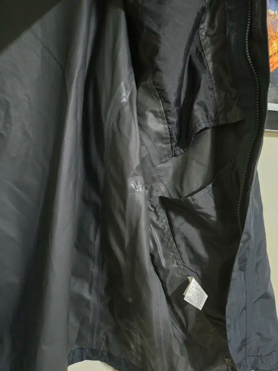 ウィンドブレーカー 軽量グース