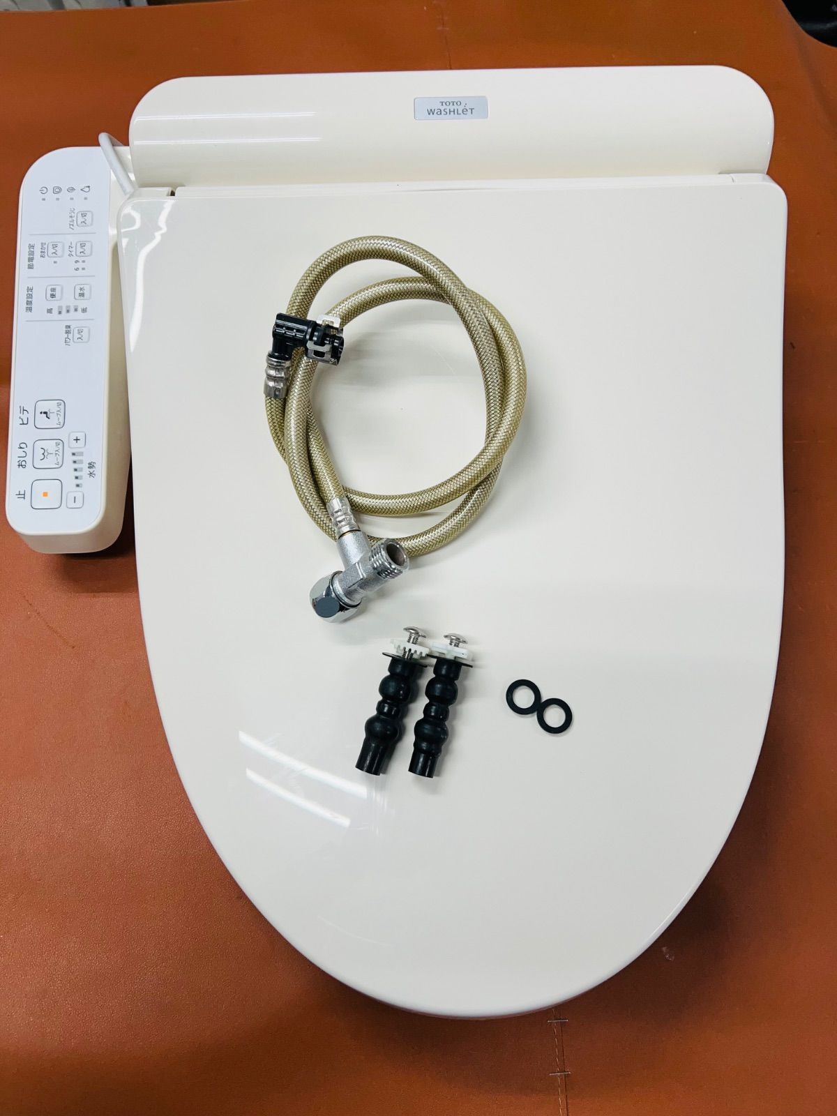 SP546 TOTO 温水洗浄便座 TCF2222E／2021年製