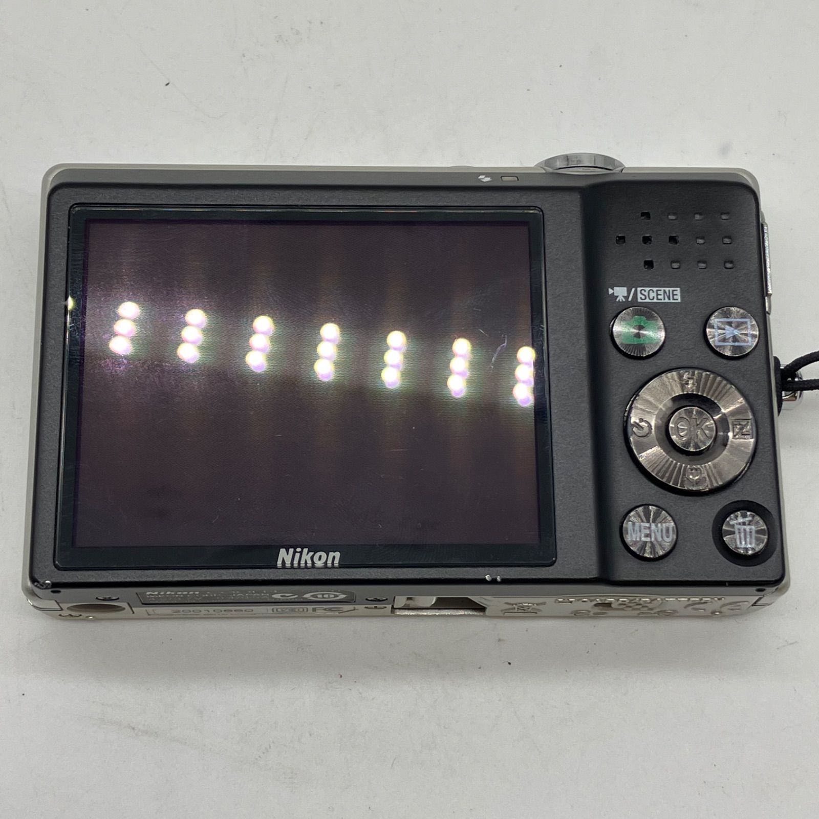 動作確認済! Nikon coolpix s570 ブラック 動作確認済み】Nikon