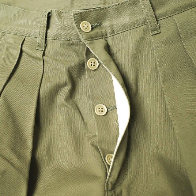 nuterm ニューターム 日本製 Two Tuck Wide Trousers 2タックワイドトラウザーパンツ 002PT-019W 30  KHAKI ボトムス g18214 - メルカリ