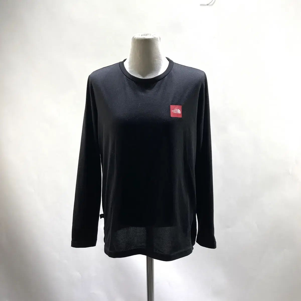 THE NORTH FACE(ザノースフェイス) 女性用ラウンドロングスリーブ 黒 90S パーマネント