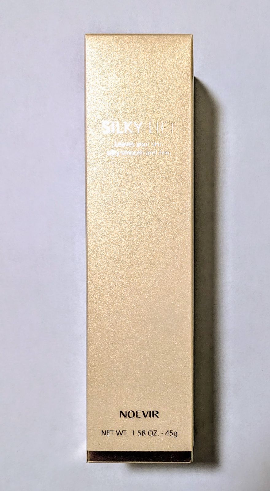 ノエビア シルキーリフト 美容液 45g