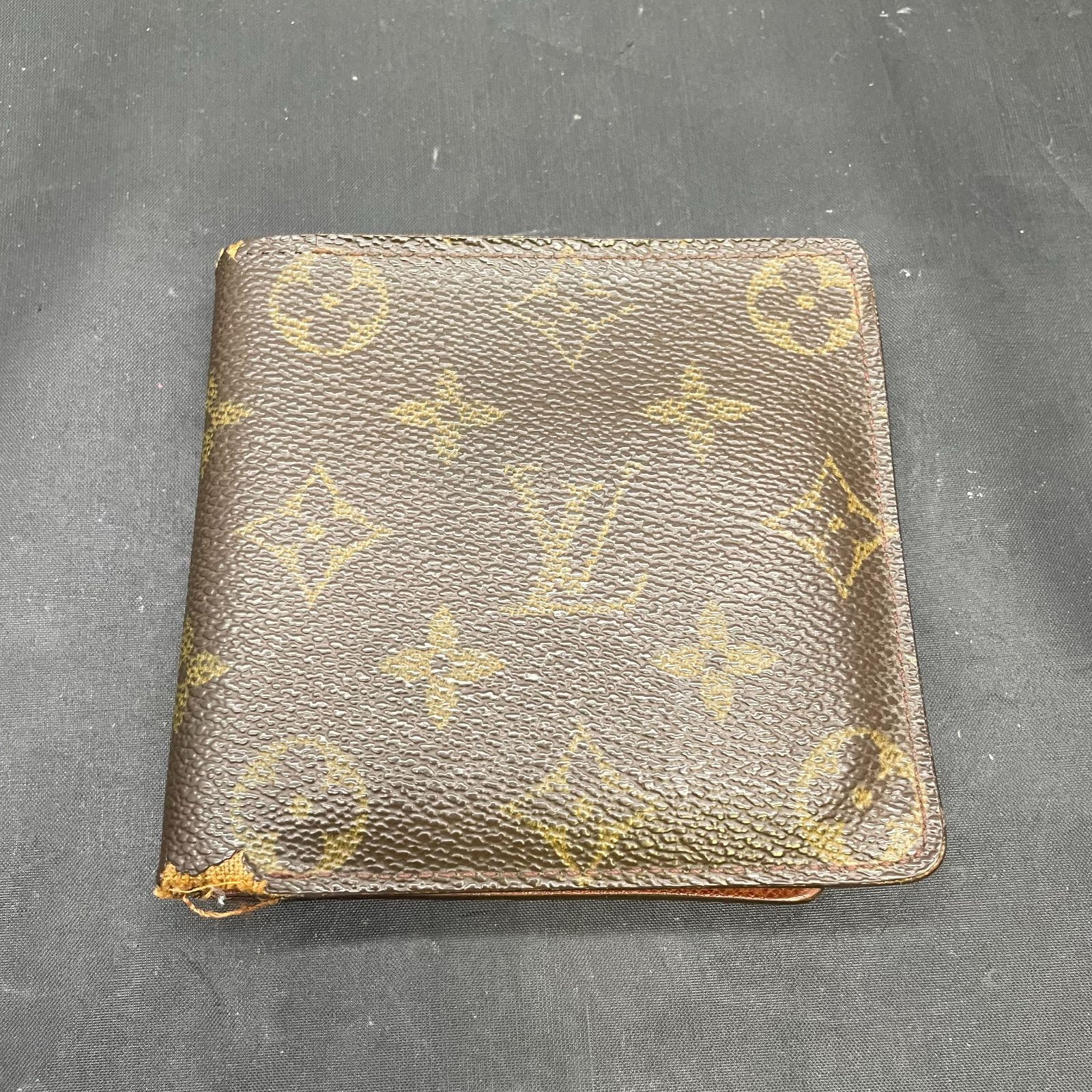 ルイヴィトン モノグラム ポルトフォイユマルコ B25083642