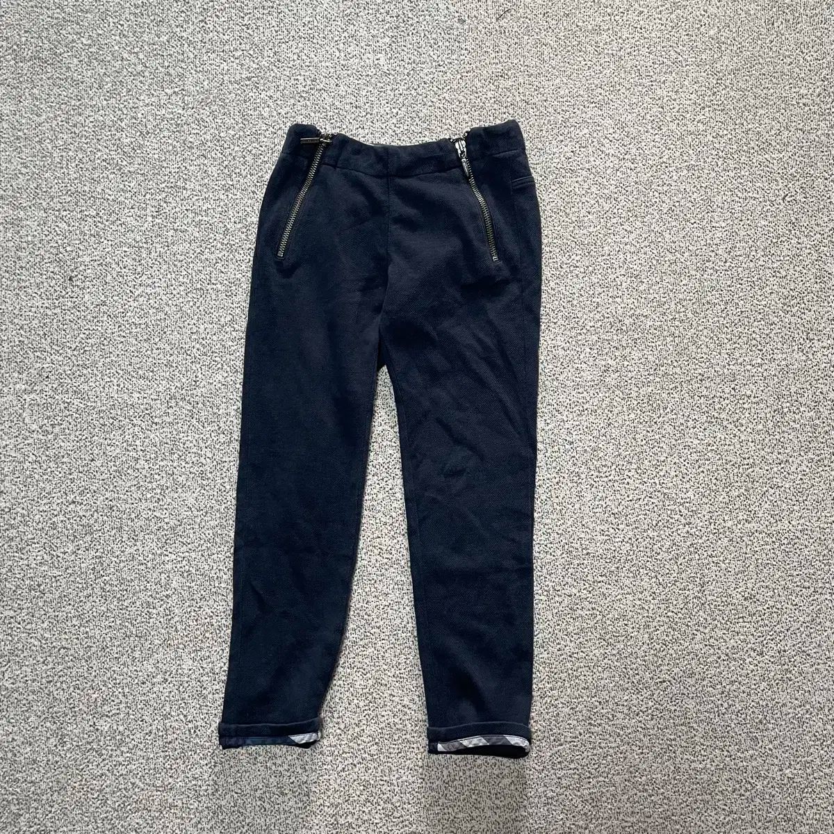 新品 バーバリー チルドレン パンツ 116 新品 バーバリー チルドレン