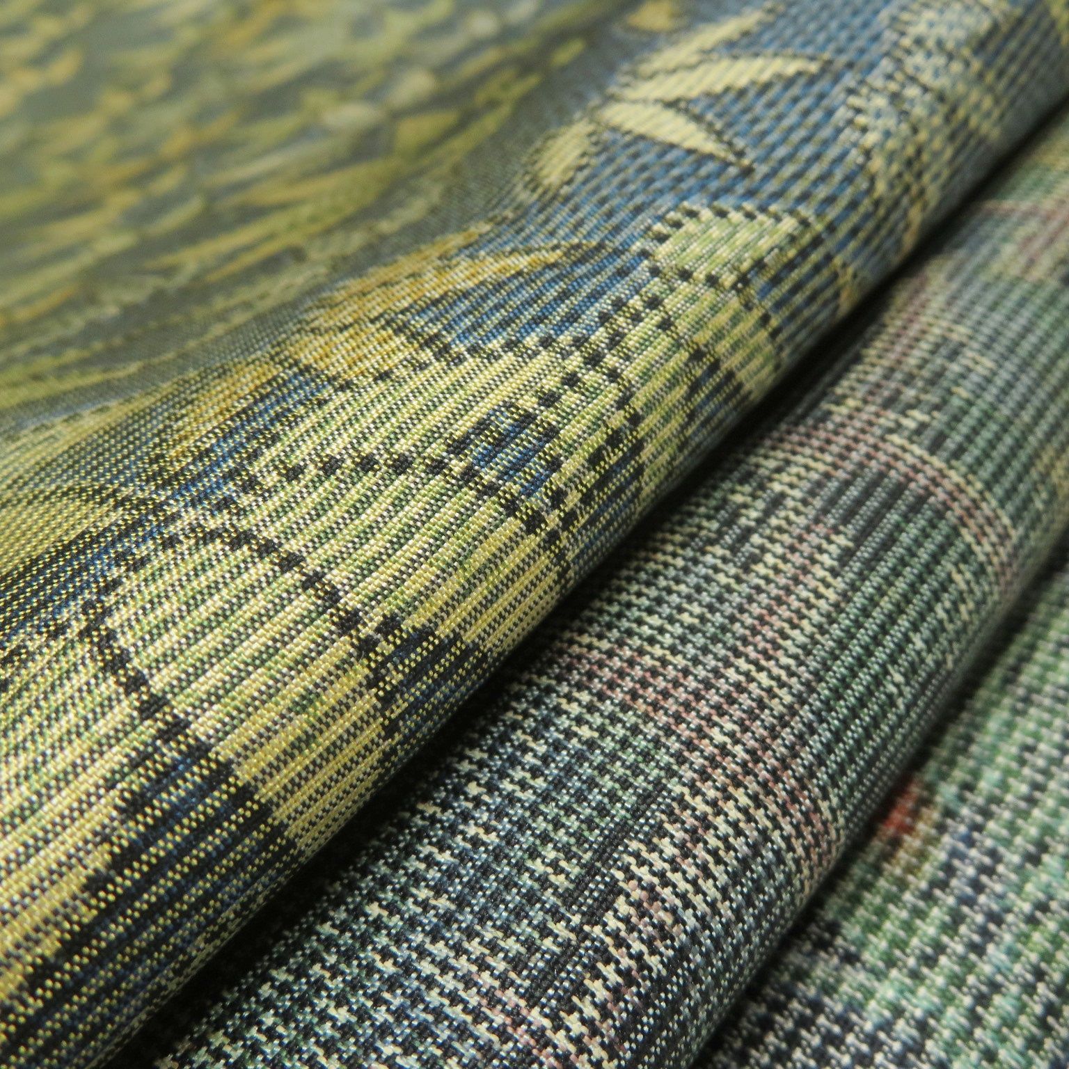 まとめ 売り5点 ディズニー ぬいぐるみバッジ まとめ売り5点セット