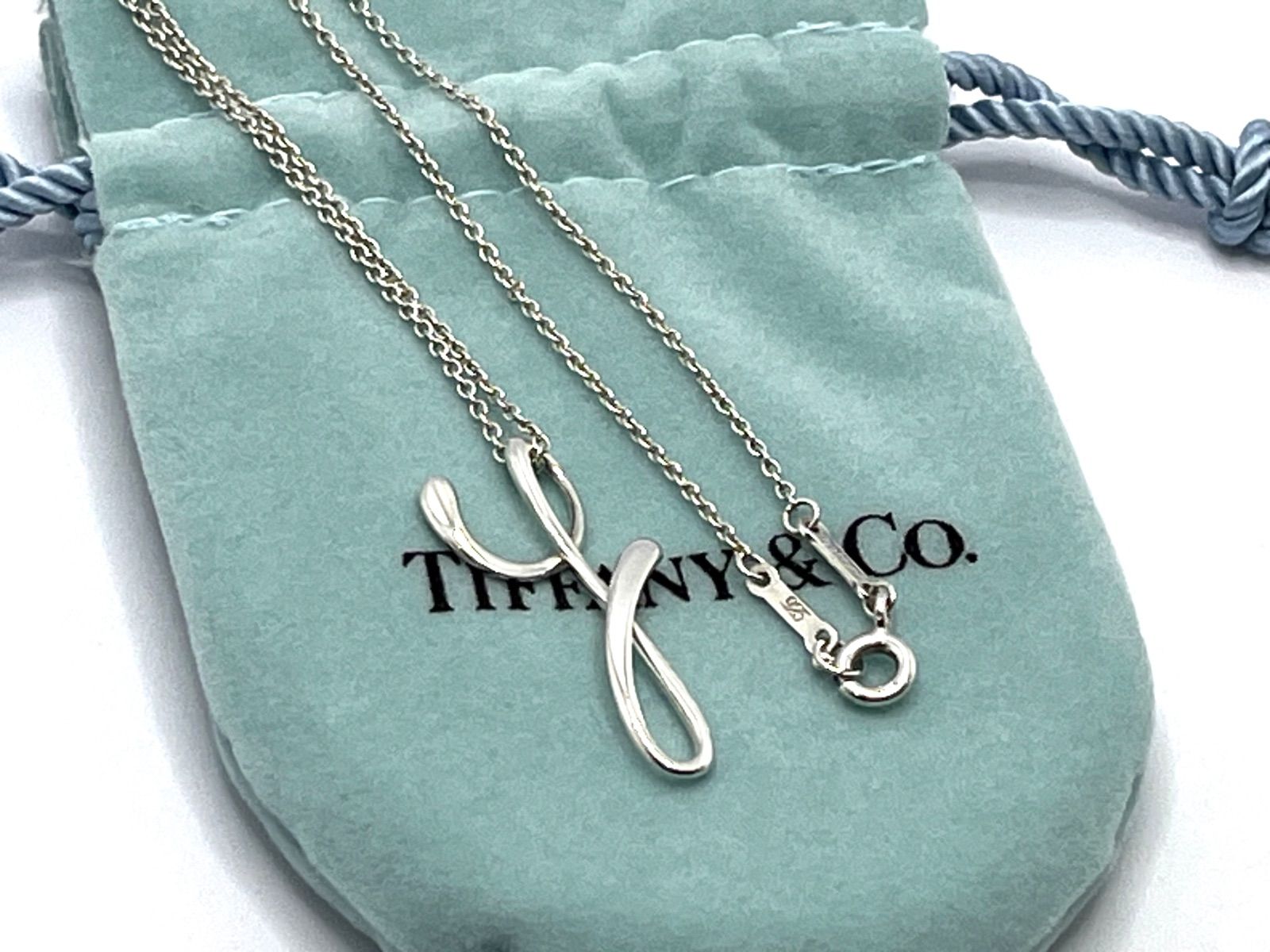 a094 美品 Tiffany&Co. ティファニー アルファベット「Y」イニシャル