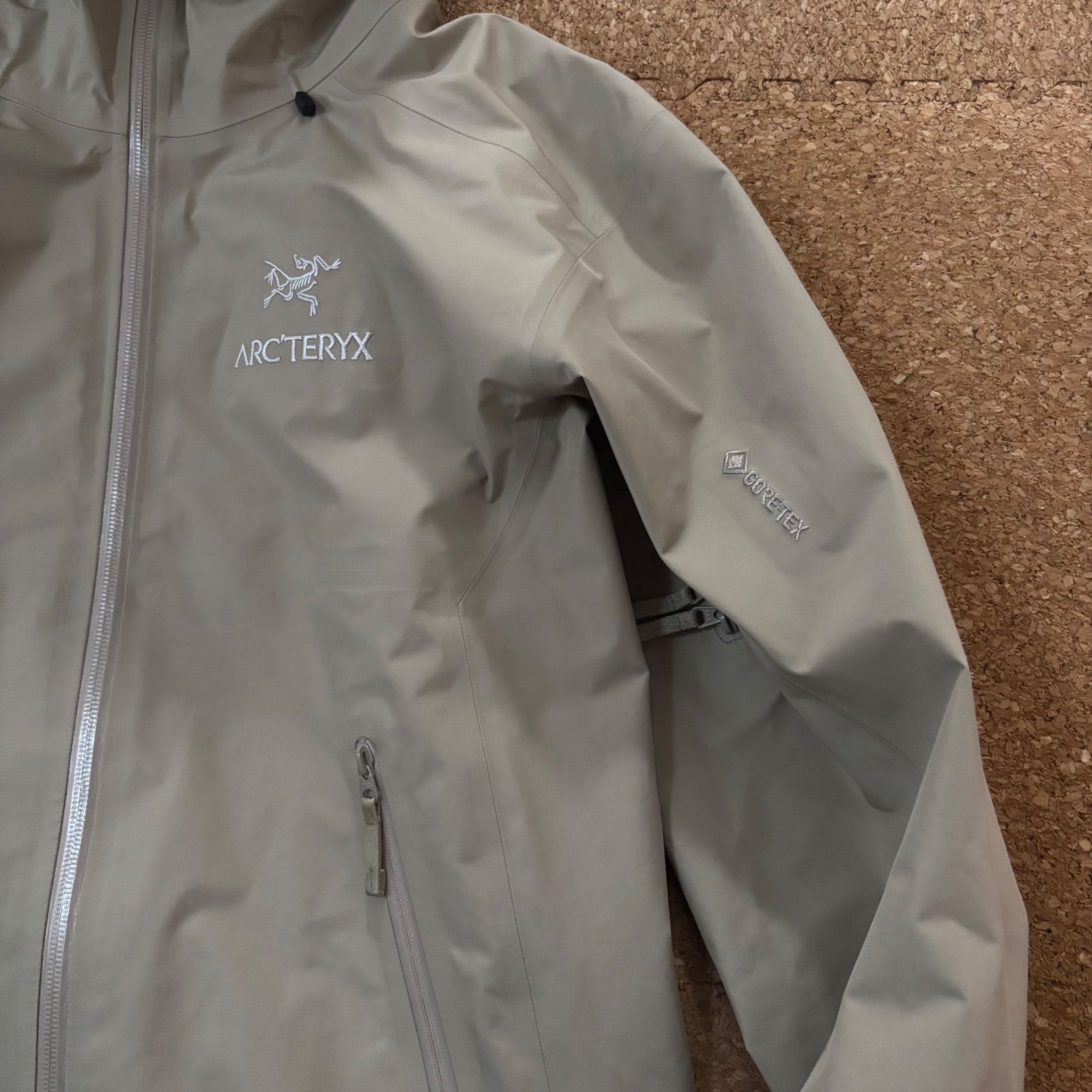 ARC'TERYX アークテリクスベータLT メンズXS ベージュナイロン