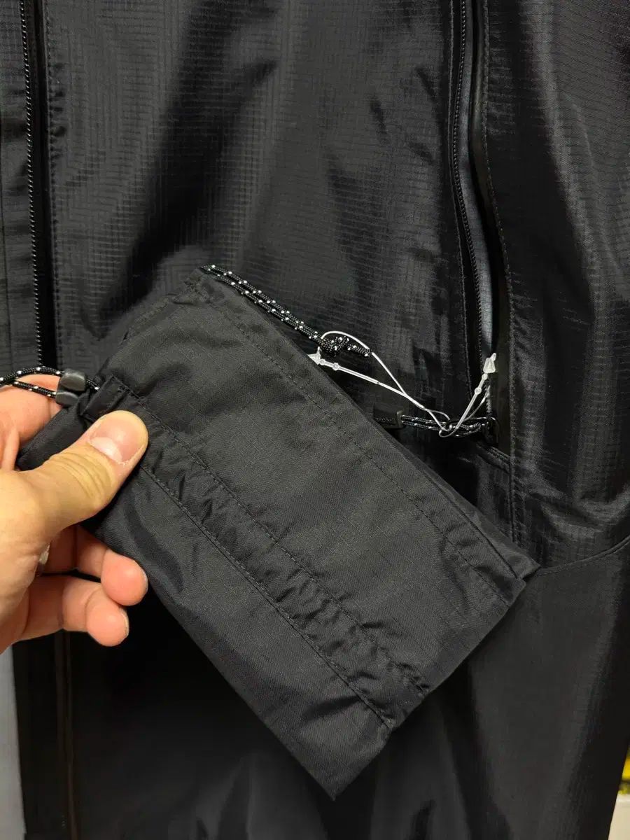 mont-bell モンベル ゴアタックス レイントレッカー ウインドブレーカー HRDEVELOPMENT_JP