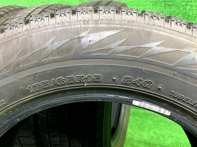 BRIDGESTONE スタッドレス ブリヂストン ブリザックVRX2 175 65R15 4本 2本6ミリ 2本7ミリ FFCRYSTALESIA_COM