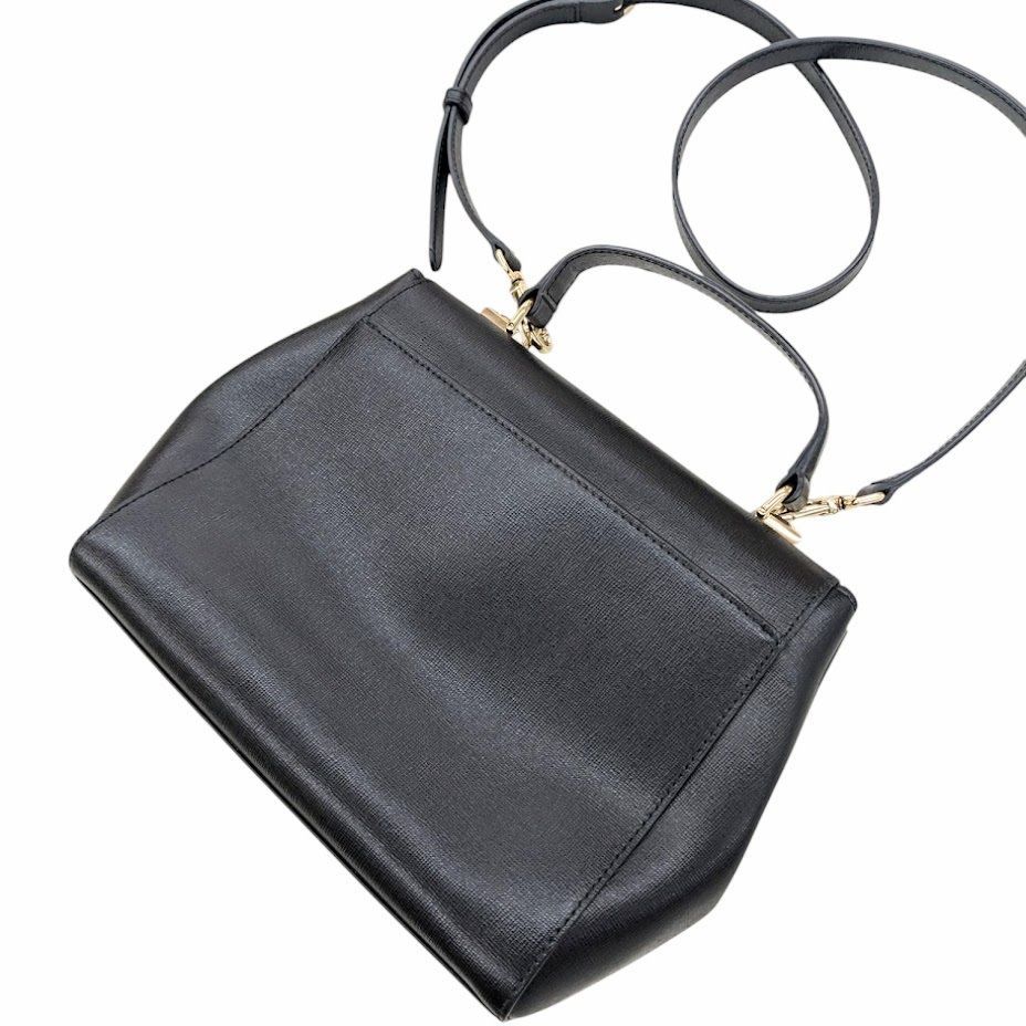 FURLA BYV7 B30 フルラ オニキス ネロ ローラ レザー スモール トップ 