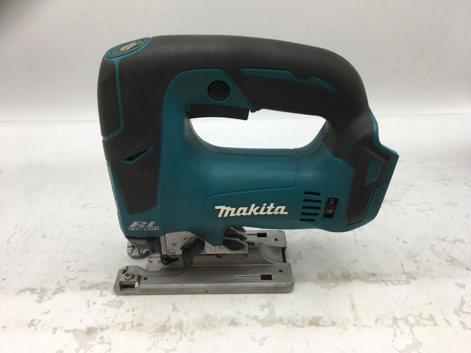 品 Makita マキタ 18v充電式ジグソー JV182DZK ITYD6RP85WW0 エコツール知立店 M02