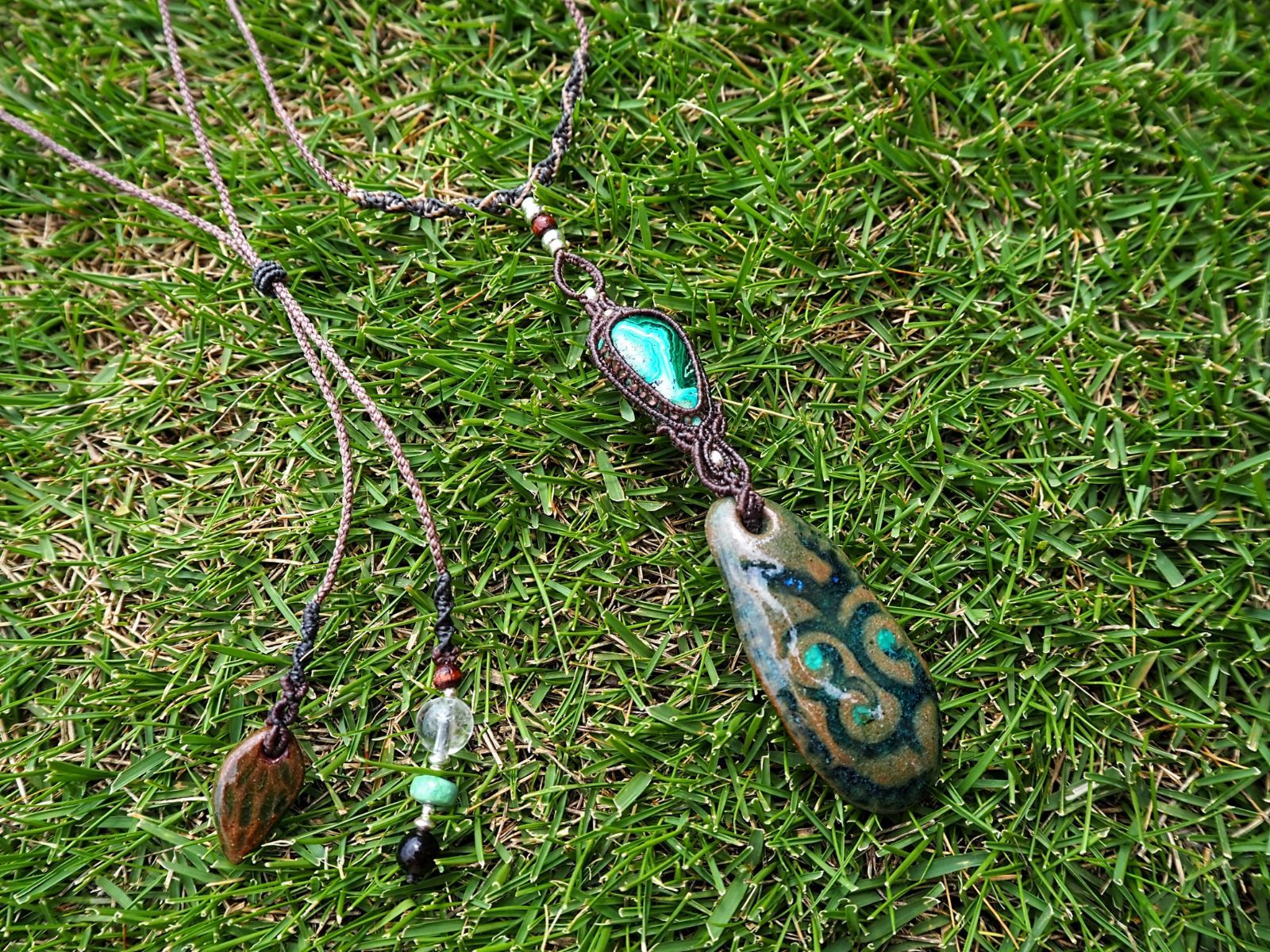 天然石マクラメ編みネックレス クリソコラマラカイト 縄文陶