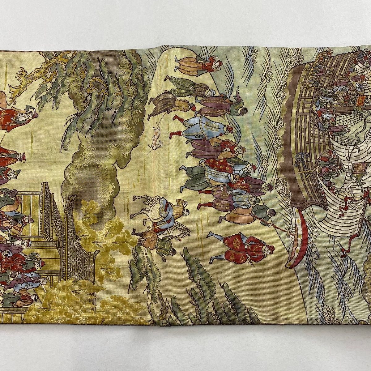 袋帯 美品 秀品 南蛮屏風図 人物 本金箔 プラチナ箔 金色 全通