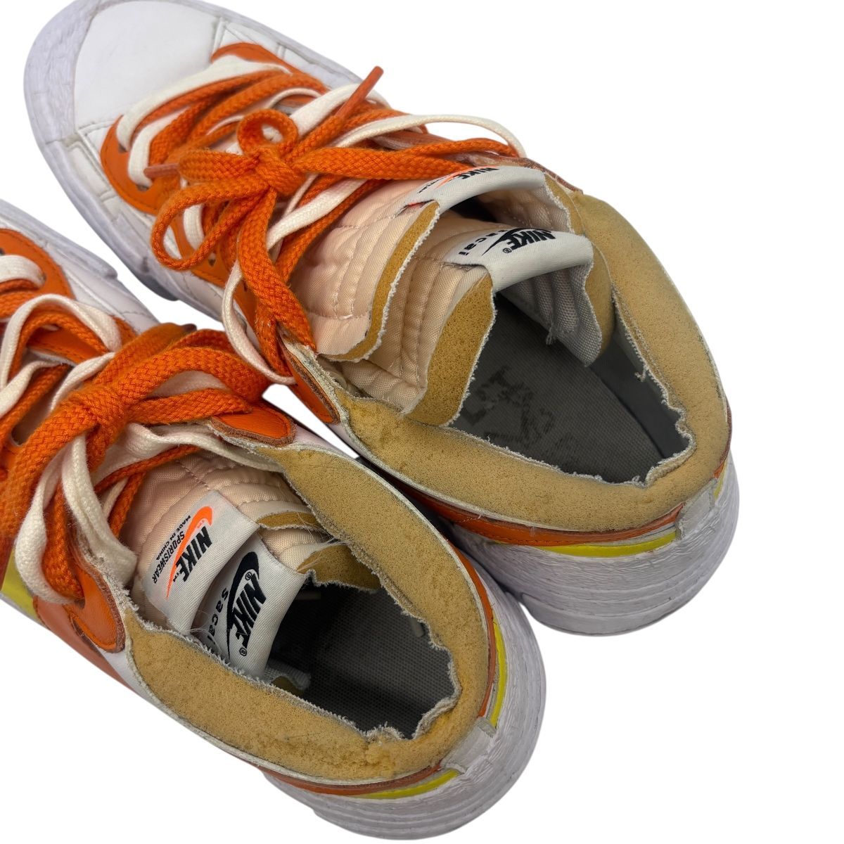 ♪3117 SACAI × NIKE BLAZER LOW MAGMA ORANGE スニーカー DD1877-100