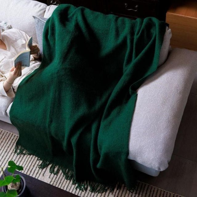 KLIPPAN クリッパン ウールスロー ゴットランド GOTLAND ボトルグリーン ブランケット ひざ掛け 北欧 シンプル インテリア