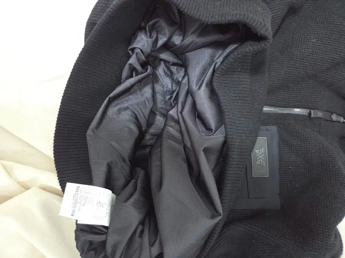 ハーフネック ニット