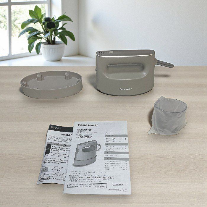 Panasonic パナソニック 衣類スチーマー NI-FS790-C 2WAYアイロン 脱臭 除菌 速熱立ち上がり WWW_KANDAIZUMI_COM