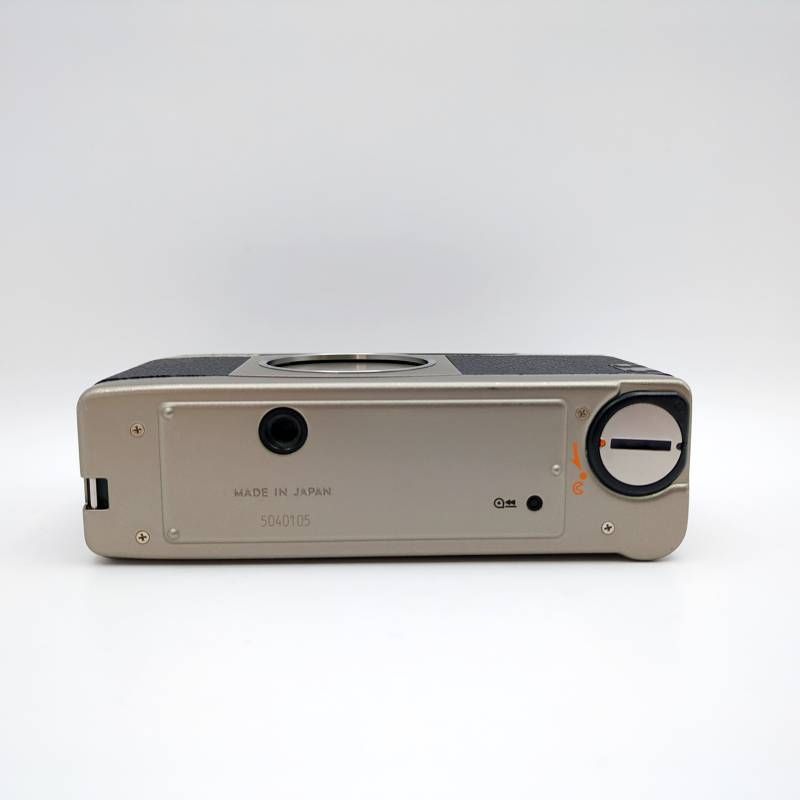 ニコン コンパクトフィルムカメラ