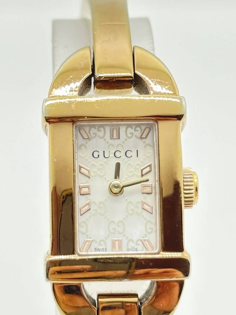 美品　GUCCI 腕時計 型番 6800L ゴールド レディース　箱付き Exc+5] GUCCI 6800L ゴールドバングル GGダイヤル レディース