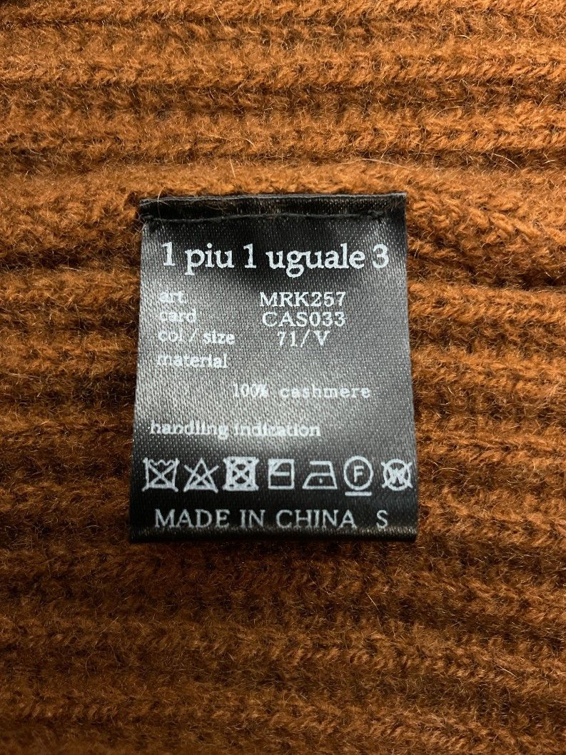 未使用】1PIU1UGUALE3 総カシミアビッグ タートル ニット サイズ4