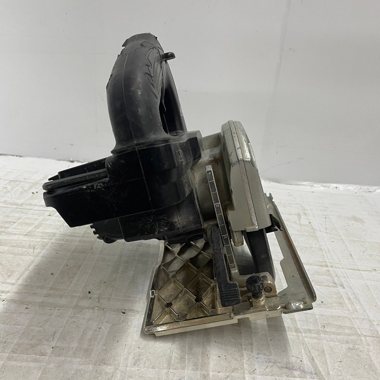 125mm 充電式マルノコ