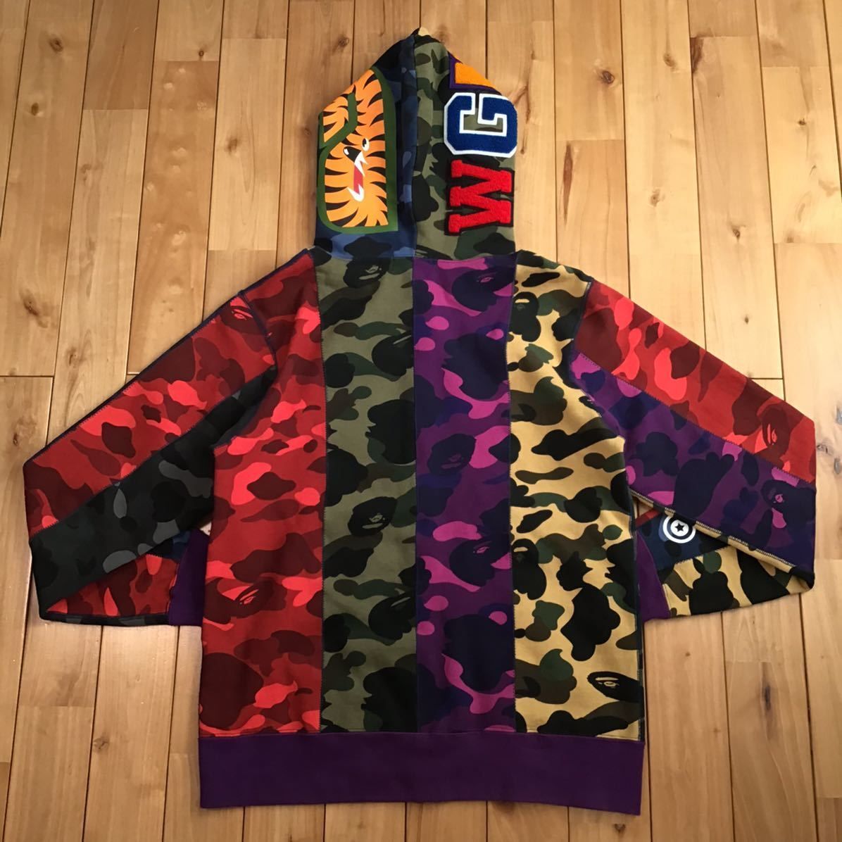 パーカーMIX CAMO SHARK HOODIE シャークパーカー 迷彩