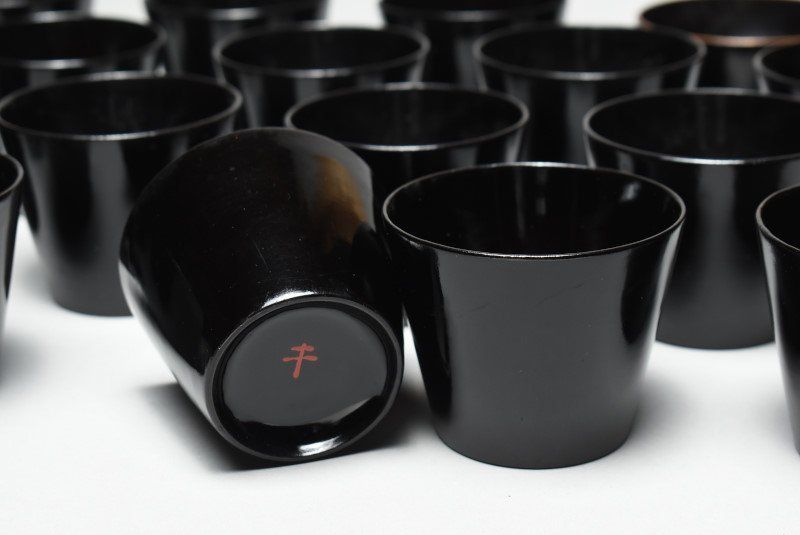 蔵A4056 時代 木製 黒塗 蕎麦猪口 千代久 二十客