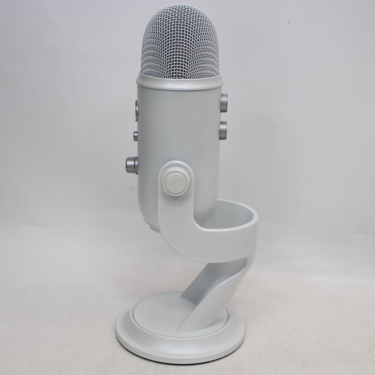 118)【美品】Logicool Blue Yeti A00132 ゲーミングマイク