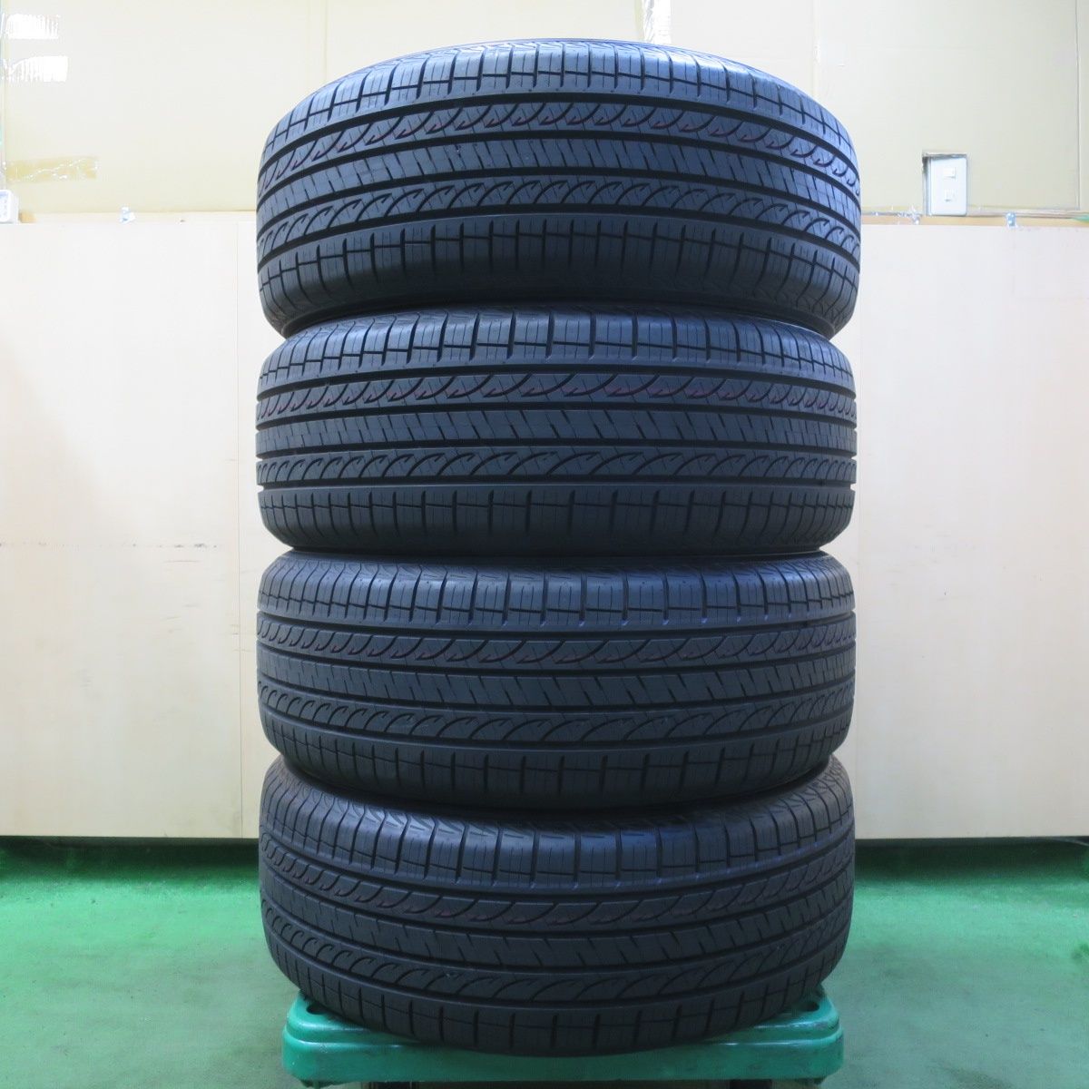 ヨコハマタイヤ新車外し　AVID GT 235/55R19 　2025年製　2本 ヨコハマタイヤ新車外し AVID GT 235/55R19 2025年製 2本 235/55R19