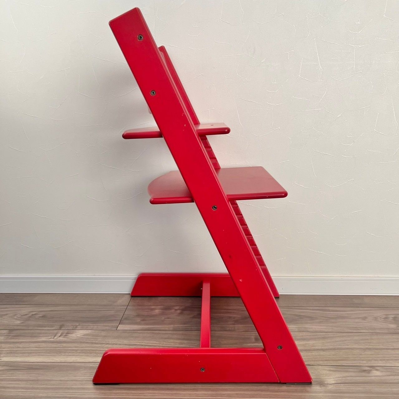 STOKE ストッケトリップトラップ レッド ベビーセット付き シリアル