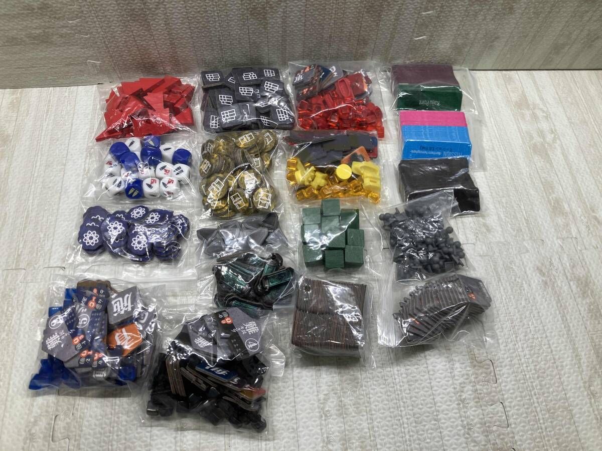 ジャンク 現状品 怪獣災害戦略ボードゲーム ユグドラサス Yggdrasus アークライト カイジュウ オン ジ アース