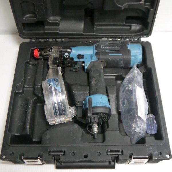HiKOKI 41mm 高圧ねじ打機 WF4HS(CB) セームブルー 特別限定色