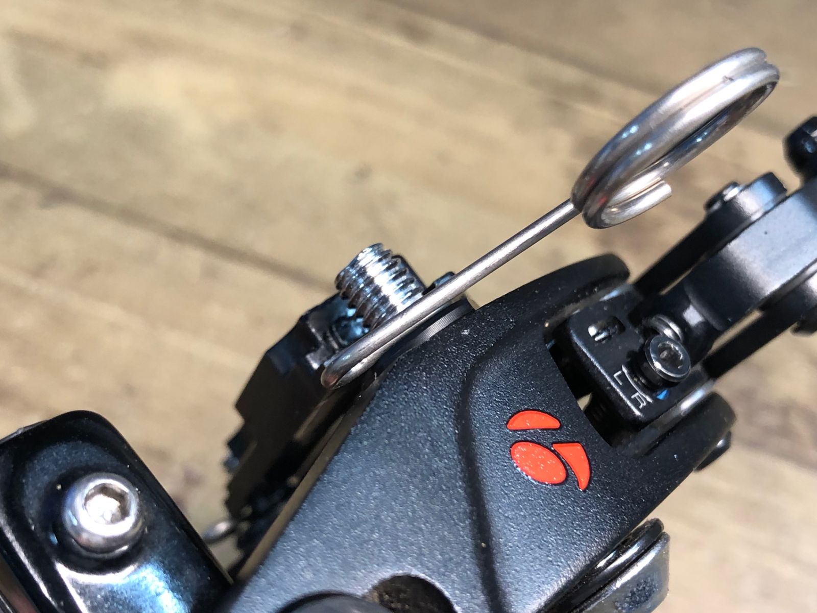 JJ434 ボントレガー BONTRAGER Speedstop Integrated キャリパーブレーキ ダイレクトマウント 前後セット BILLOVLOGS_CO_UK