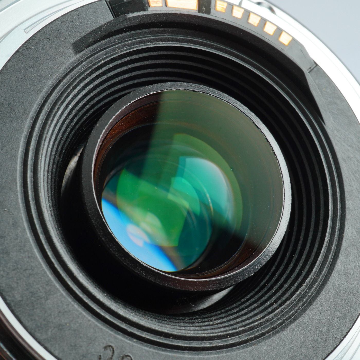 中古品) Canon EF レンズ 28-200mm F3.5-5.6 USM