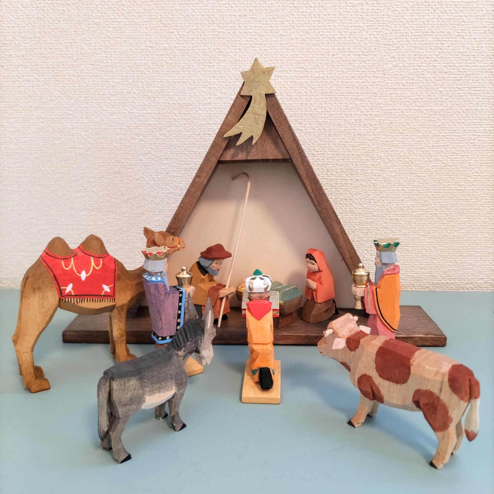 ドイツ ヘルビッヒ工房 ドイツ工芸品 牛 木彫り 木製 ヘルビッヒ工房 ドイツ雑貨 - メルカリ