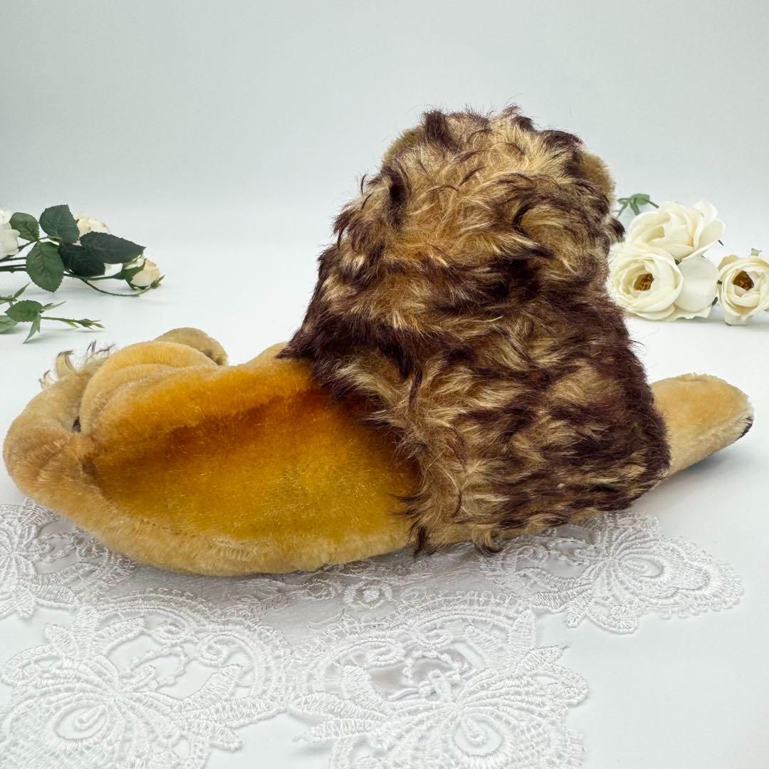 シュタイフ★Leo Lion★レオライオン/寛ぎポーズのライオン★Steiff Leo lion, 16 cm, beige - Steiff.com